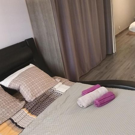 Maison En Ville Grande-Synthe Kültér fotó